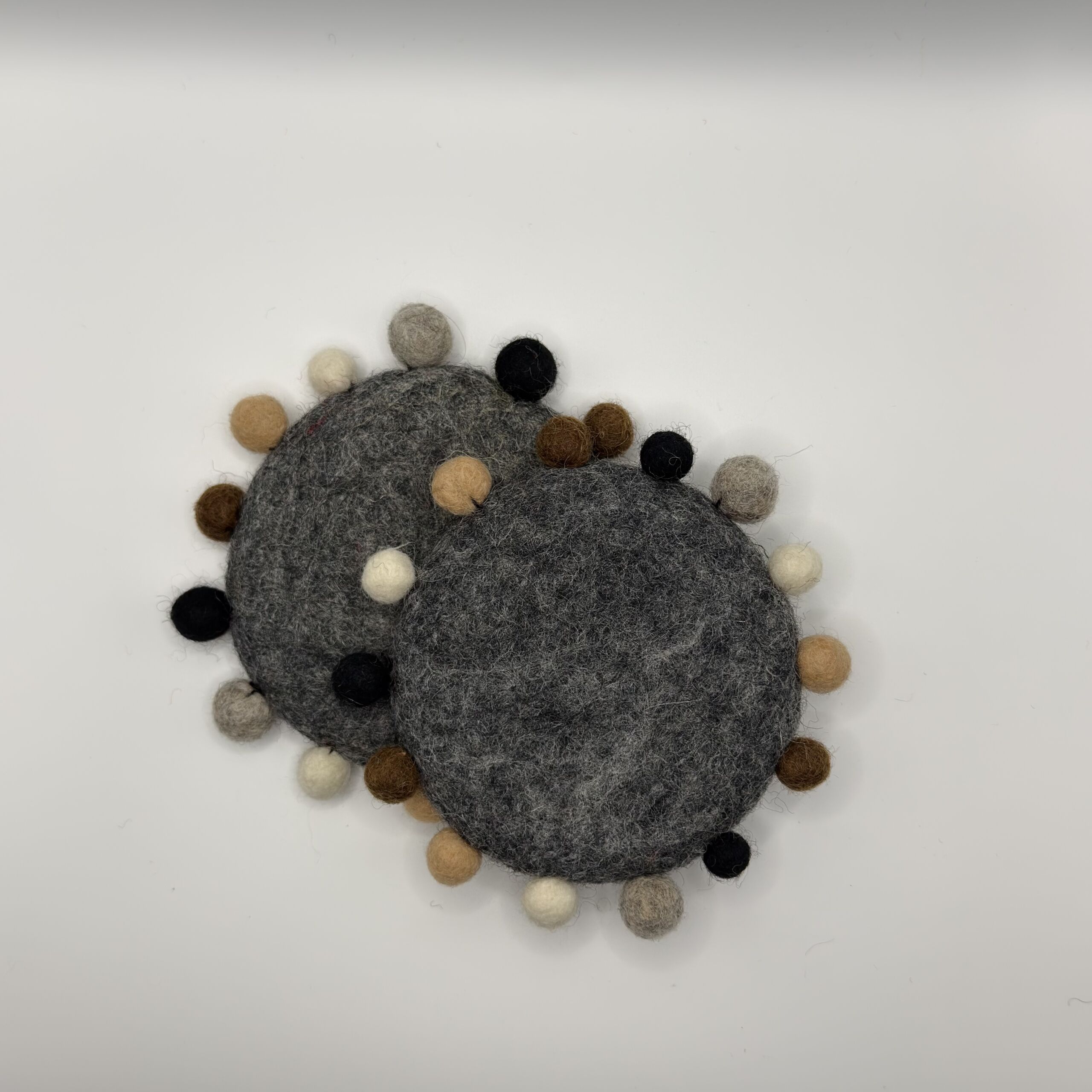 pebble-halo-coaster-ash-grey