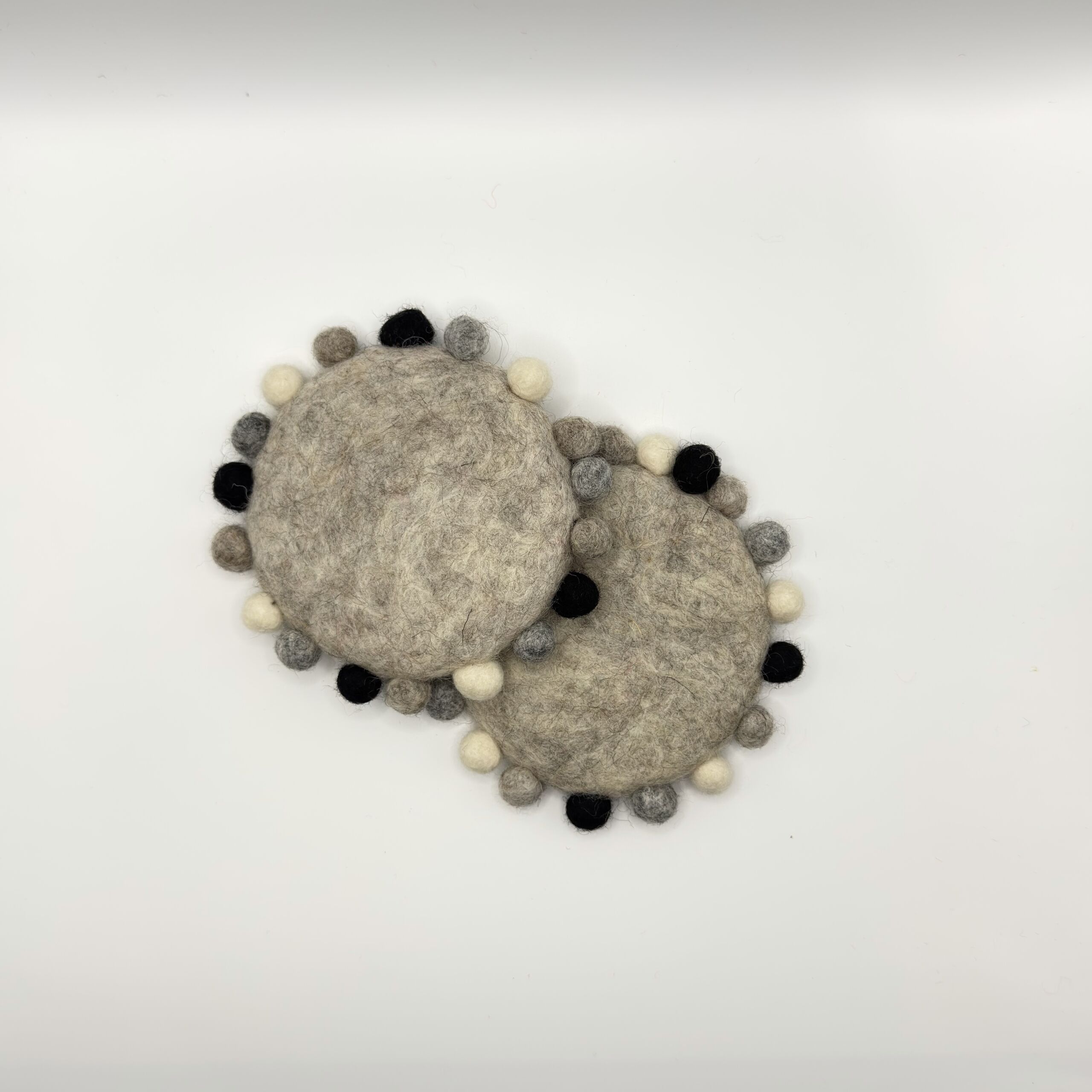 pebble-halo-coaster-stone-grey