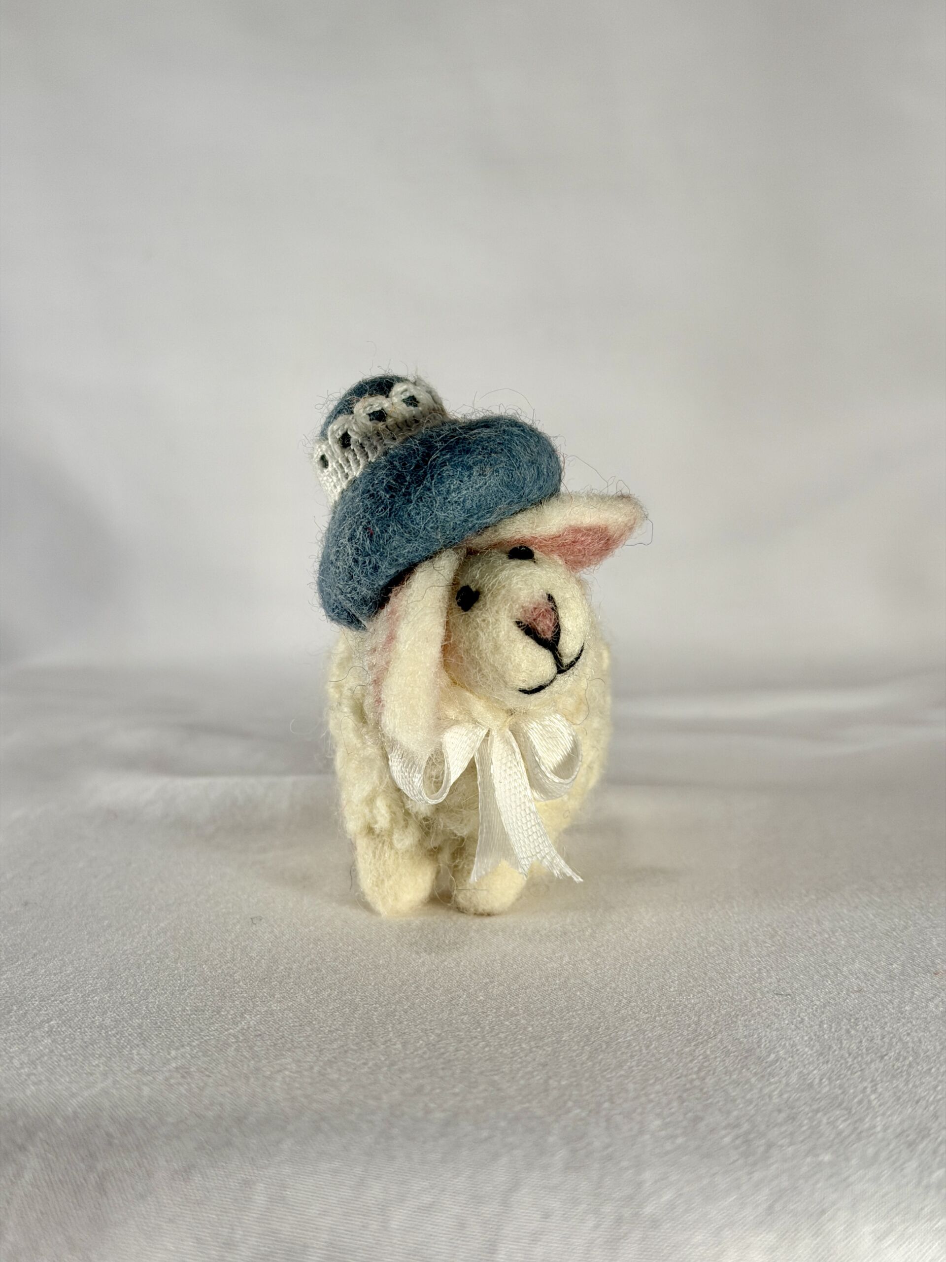 blue-bonnet-felt-sheep-ornament