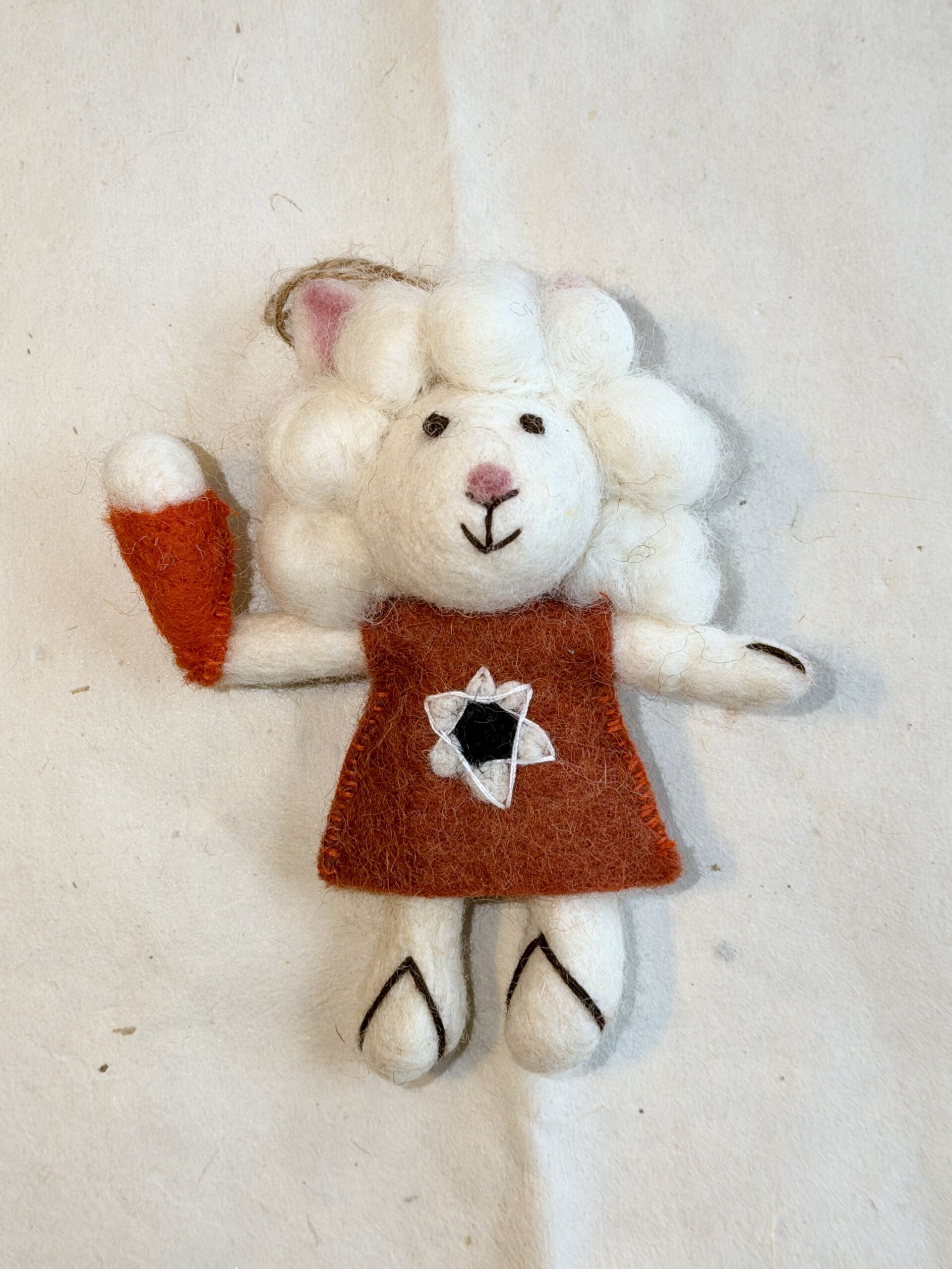 dress-carrot-felt-sheep-ornament