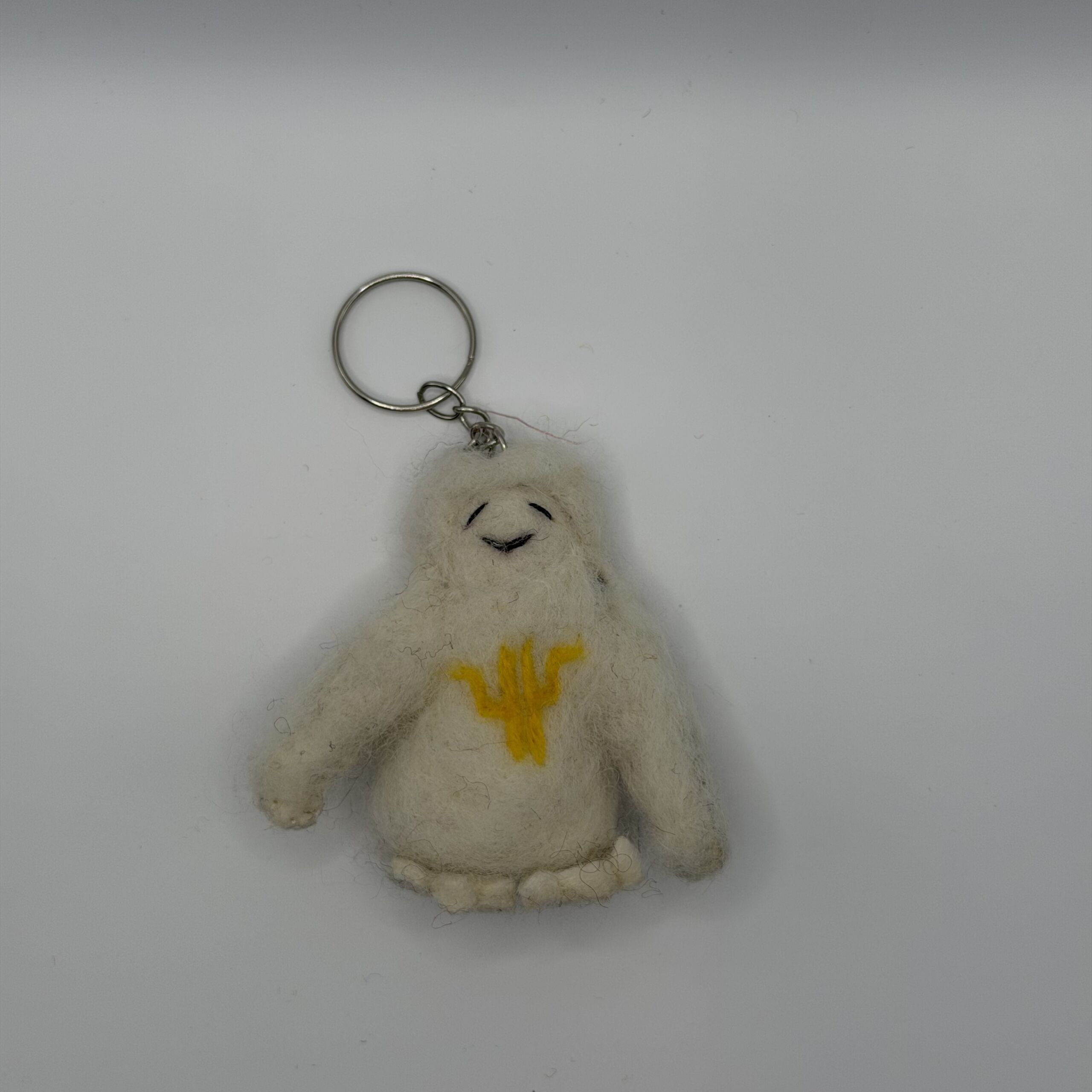 happy-little-yeti-felt-keyring